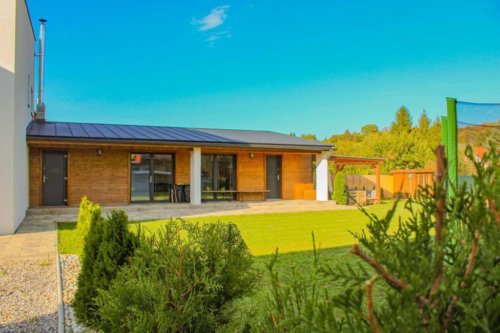 Villa Liptov Kasandra Vlachy Buitenkant foto